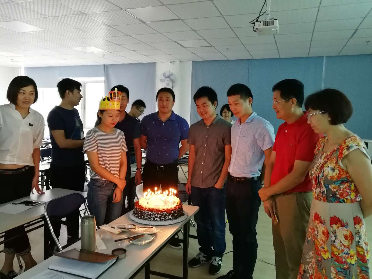 生日会2.jpg
